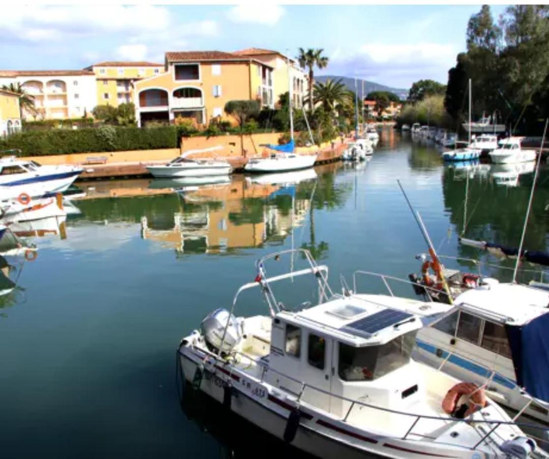 Appartamento T2 Au Coeur Du Golfe De Saint Tropez Cogolin Esterno foto